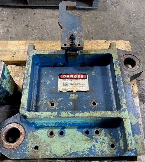 Bekum H-151 Platen Assembly Front and Rear - Image 2