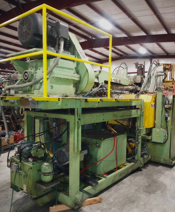 Bekum Dual Shuttle, Continuous Extrusion Blow Molding Machine - Image 3