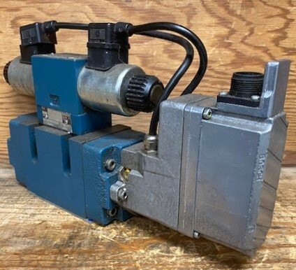 Bosch 0 811 404 916 Directional Control Valve