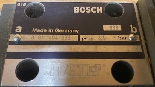Bosch 0811404211PT Hydraulic Valve - Image 3