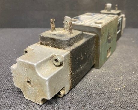 Bosch 081WV06P1V104WS024/60 Hydraulic Valve