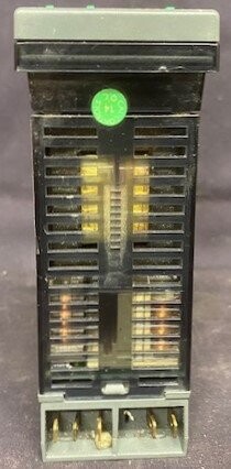 CAL Controls 991.11F 9900 Temperature Controller - Image 3