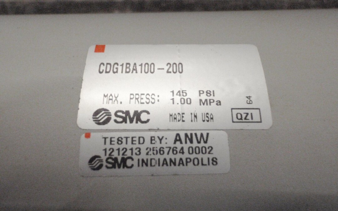 SMC CDG1BA100-200 Cylinder - Image 2