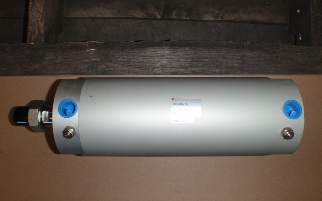 SMC CDG1BA100-200 Cylinder