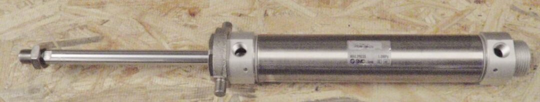 SMC CDM2U40-150A-C73 Cylinder - Image 2