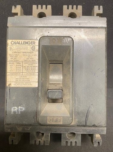 Challenger LP-8217 Circuit Breaker