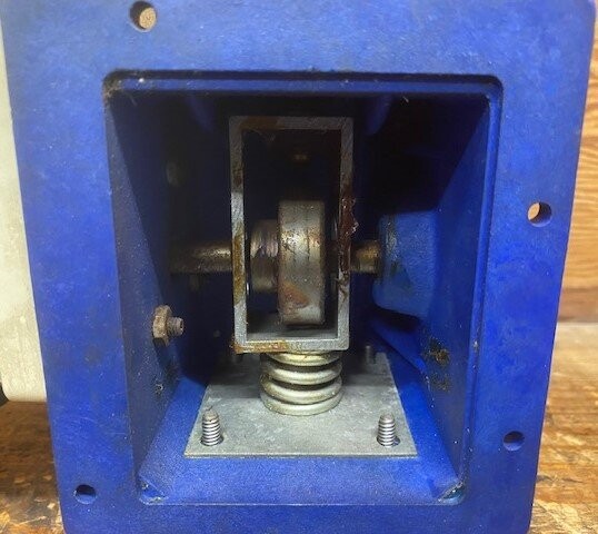 Chem/Tech 100/015 Diaphragm Pump - Image 4