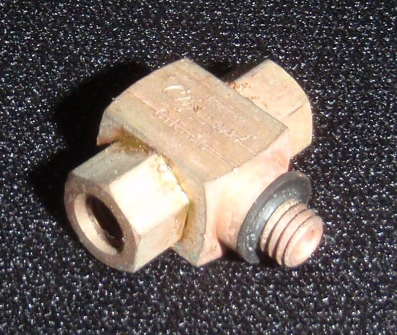 Clippard Minimatic MSV-1 Shuttle Valve