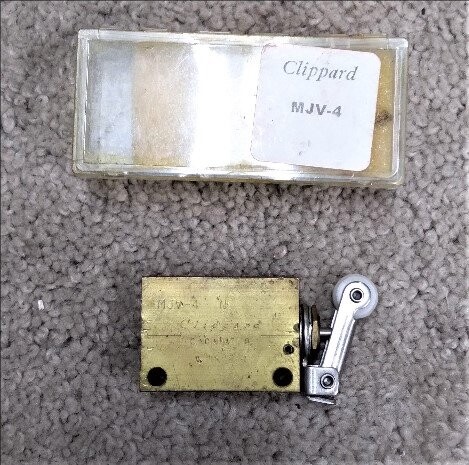 Clippard MJV-4 Valve