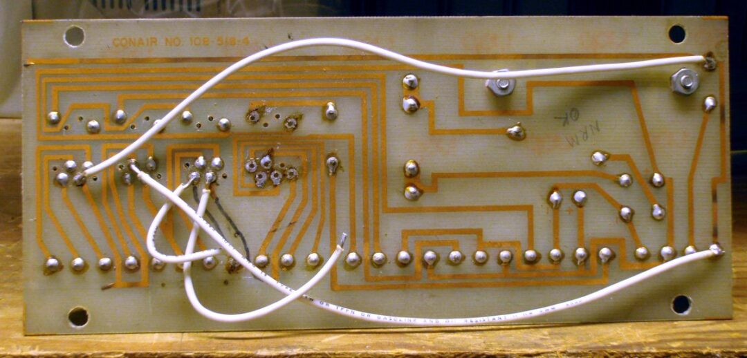 Conair 108-518-4 4-unit (Relay) Sensor Circuit board - Image 2