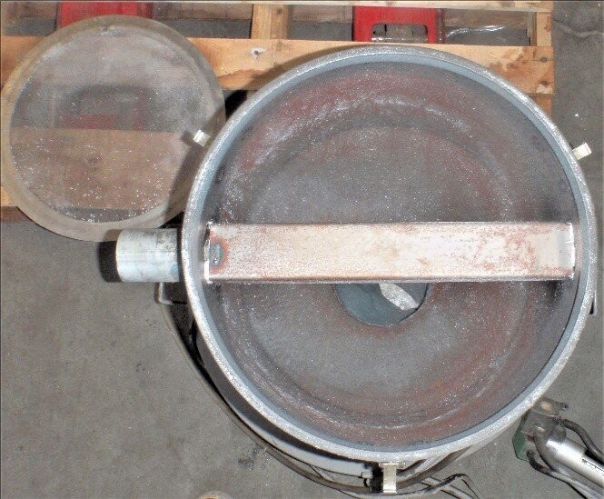 Conair Unknown Model 15 Inch Diameter Vacuum Receiver Hopper - Image 2