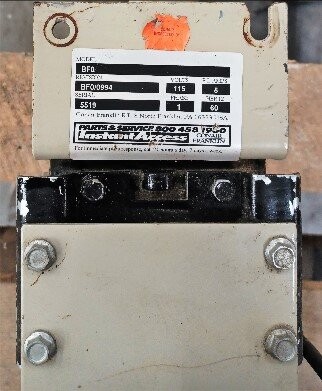 Conair BF0 Volumetric Feeder - Image 3