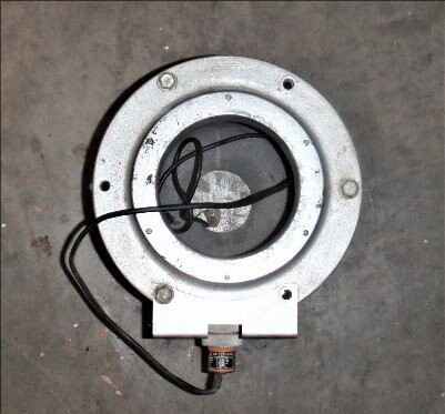 Conair Unknown Model Direct Feed Glass Hopper - Image 2