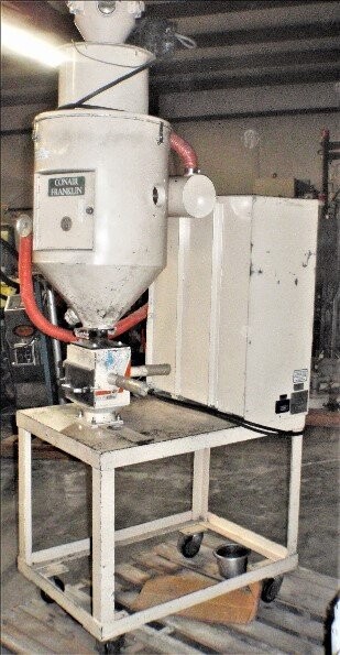 Conair-Franklin CD30-H200 Dehumidifying Dryer - Image 2