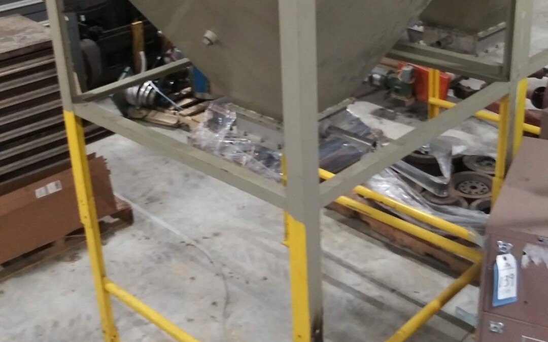 Conair SB48-17 Surge Bin - Image 2