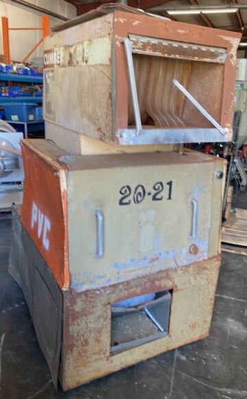 Cumberland 584 GRAN 3KN 20-HP Plastics Granulator - Image 2