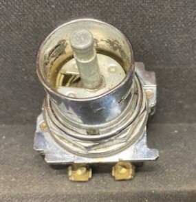 Cutler-Hammer 10250T/91000T Heavy Duty Push Button - Image 4