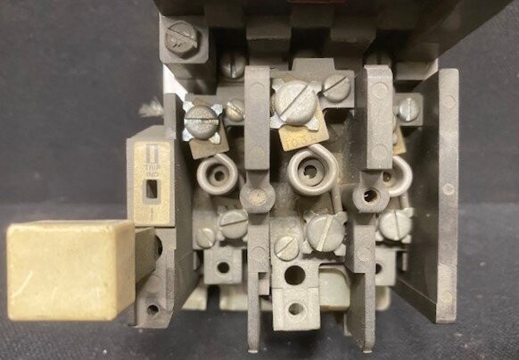 Cutler-Hammer A10BN0 Series A1 Size 0 Starter - Image 4