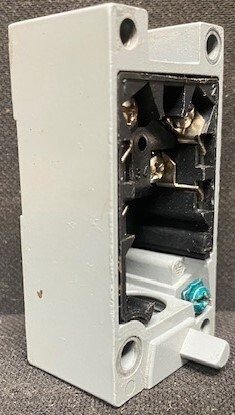 Cutler-Hammer E51RC Series A1 Limit Switch Receptacle - Image 2