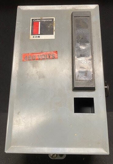 Eaton/Cutler-Hammer C799AG11 Series A1 Type 1 Enclosed Starter