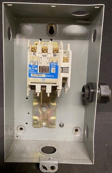 Eaton/Cutler-Hammer C799AG11 Series A1 Type 1 Enclosed Starter - Image 3