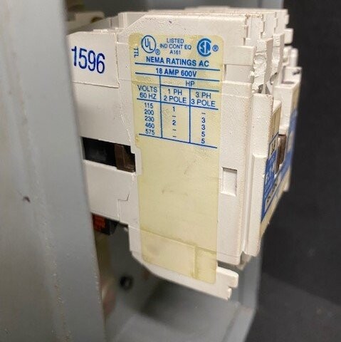 Eaton/Cutler-Hammer C799AG11 Series A1 Type 1 Enclosed Starter - Image 4