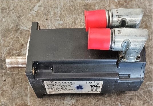 Danaher Controls AKM42J-ACCNEF00 1.43 Kw Servo Motor