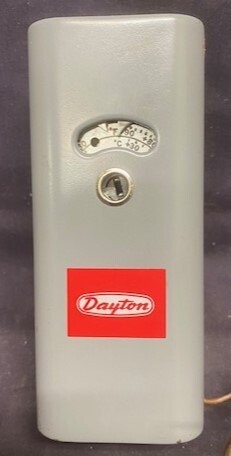 Dayton 2E740 Temperature Controller