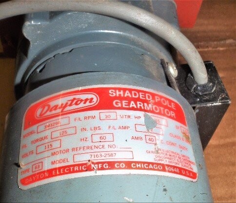 Dayton 3M329A Additive Feeder - Image 3