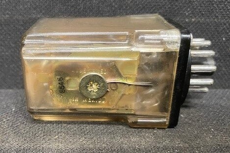 Dayton 3X742A AC120V Relay - Image 3