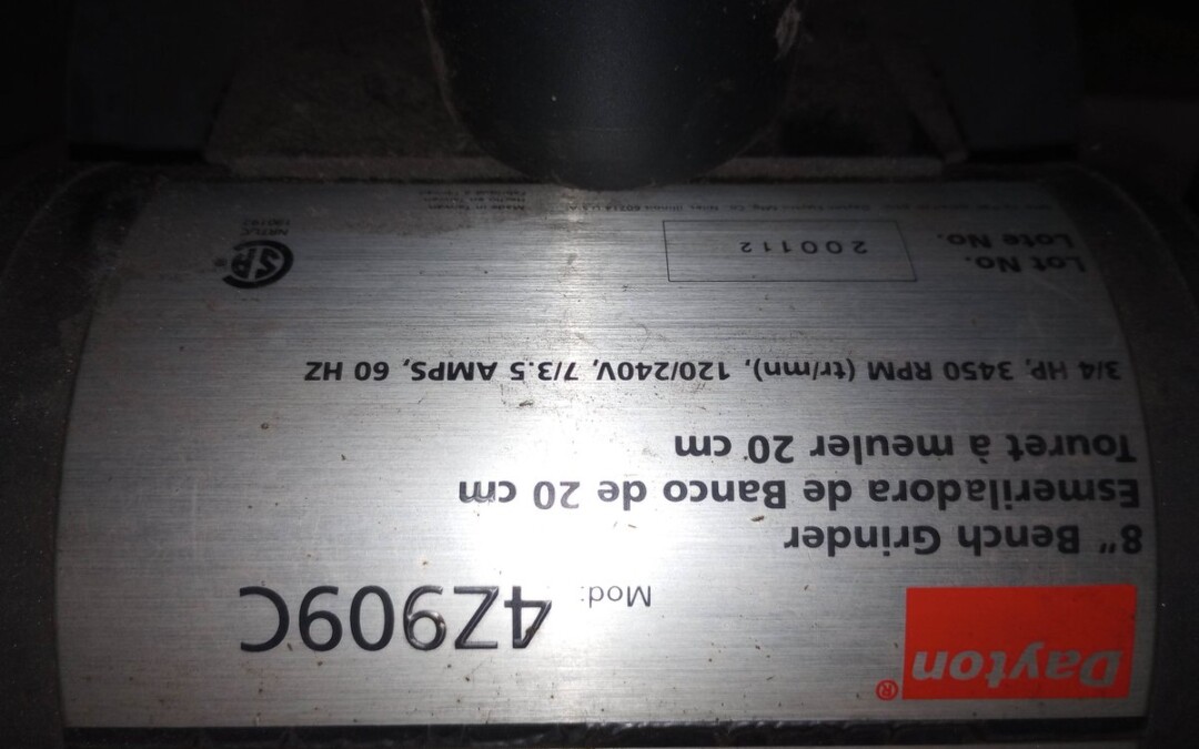 Dayton 4Z909C 8 inch Bench Grinder - Image 3