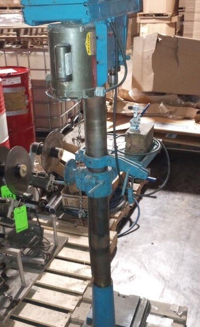 Dayton 6 speed Pedestal Drill Press - Image 2