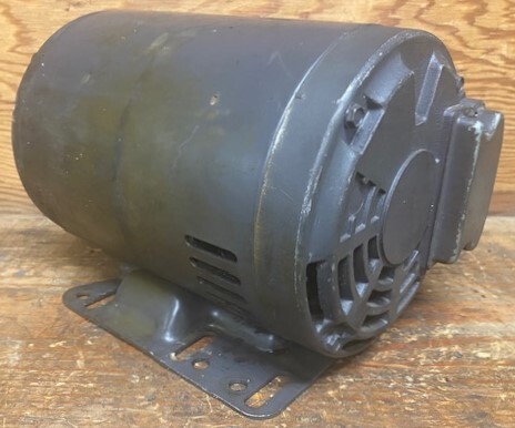 Dayton 3N693D 2-HP Motor - Image 3