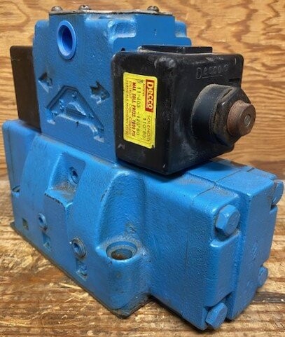 Double A QF-01-FF-10F2 Hydraulic Valve