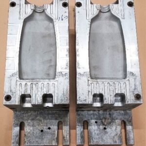 Duplicraft 16 oz Square Cylinder Bottle Blow Mold