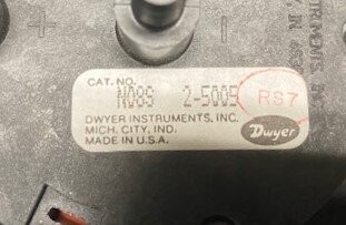 Dwyer 2-5005 Minihelic II Pressure Gauge - Image 3