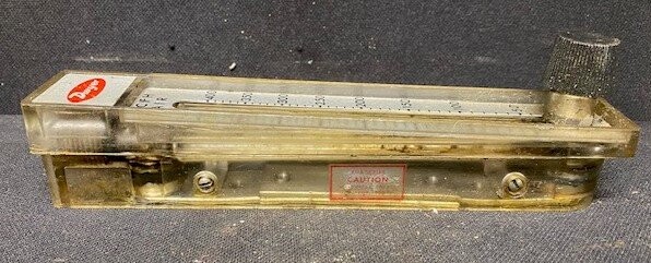 Dwyer RMB-55-SSV SCFH 40-400 Flowmeter - Image 2