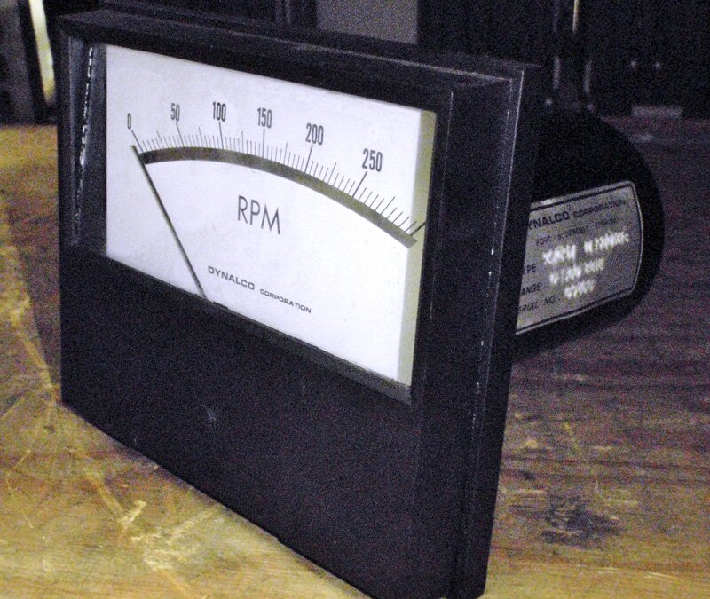 Dynalco T7097 Tachometer