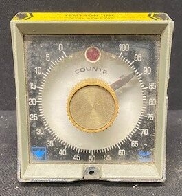 Eagle Signal HZ170A6 0-100 Counter