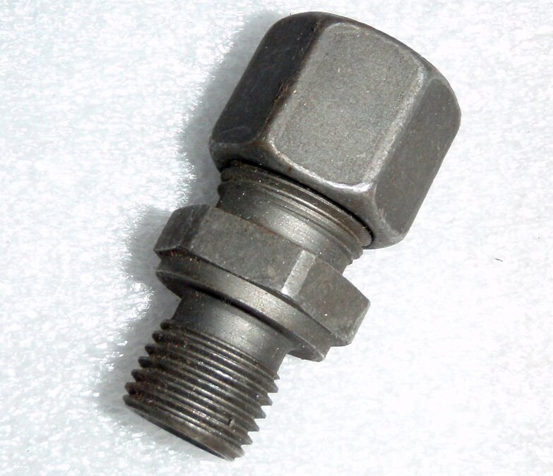 Eaton 62618(M18x1.5) Hydraulic Fitting