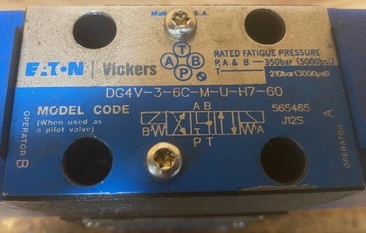 Eaton-Vickers DG4V-3-6C-M-U-H7-60 Hydraulic Valve - Image 2