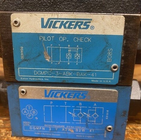 Eaton-Vickers DG4V-3-6C-M-U-H7-60 Hydraulic Valve - Image 3