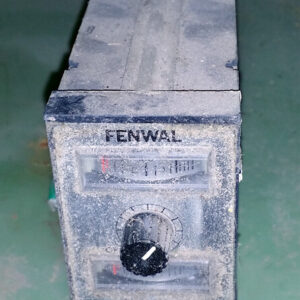 Fenwal FRMP03D 0-300ÃƒÆ’Ã¢â‚¬Å¡Ãƒâ€šÃ‚Â°F Temperature Controller