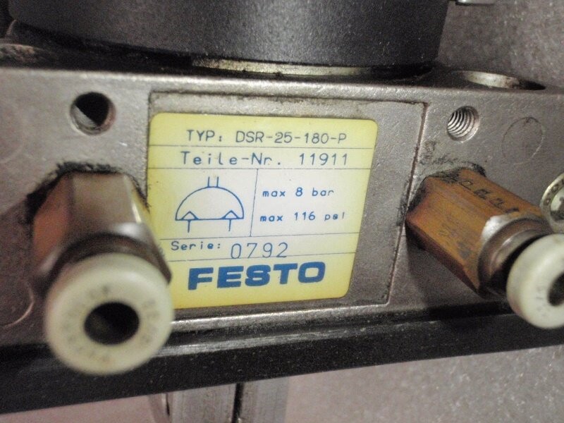Festo DSR-25-180-P Rotary Pneumatic Actuator - Image 2