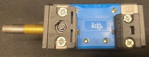 Festo MFH-5/2-D-1-C Pneumatic Solenoid Valve - Image 3