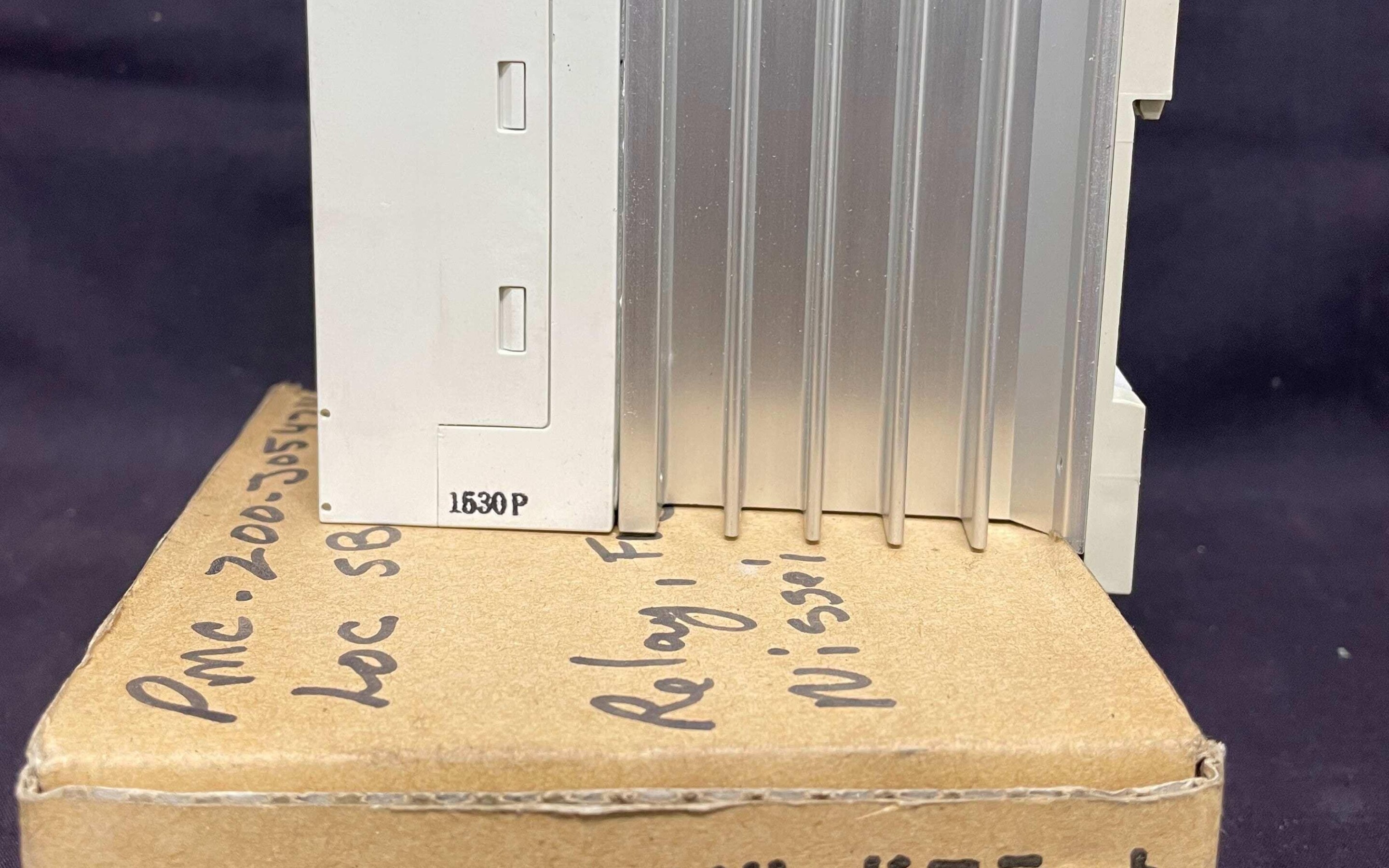 Fuji Electric FA solid state contactor - Image 2