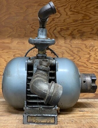 Gast 2065-V2A Rotary Valve Vacuum Pump