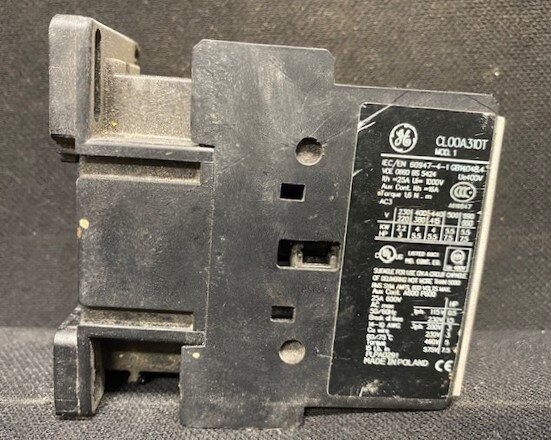 GE CL00A310T Contactor - Image 2