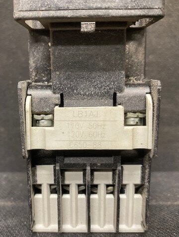GE CL00A310T Contactor - Image 3