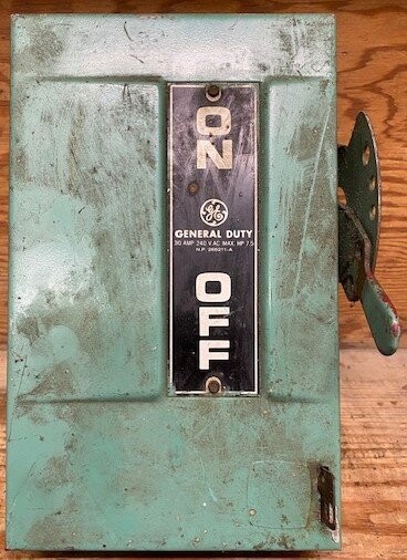 GE TGN3321 Model 6 General Duty Safety Switch